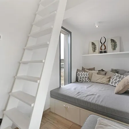 37 - Sea & | Family By The With Views Over The Water Villa Ouddorp