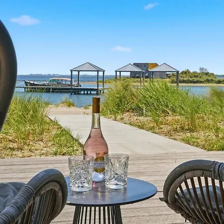 37 - Sea & | Family By The With Views Over The Water * Ouddorp